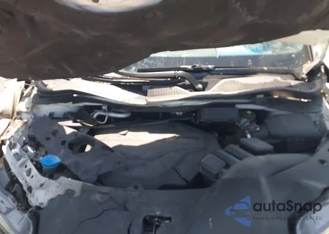 2019 Honda Passport Elite z USA, uszkodzony, nr VIN 5FNYF8H09KB015198